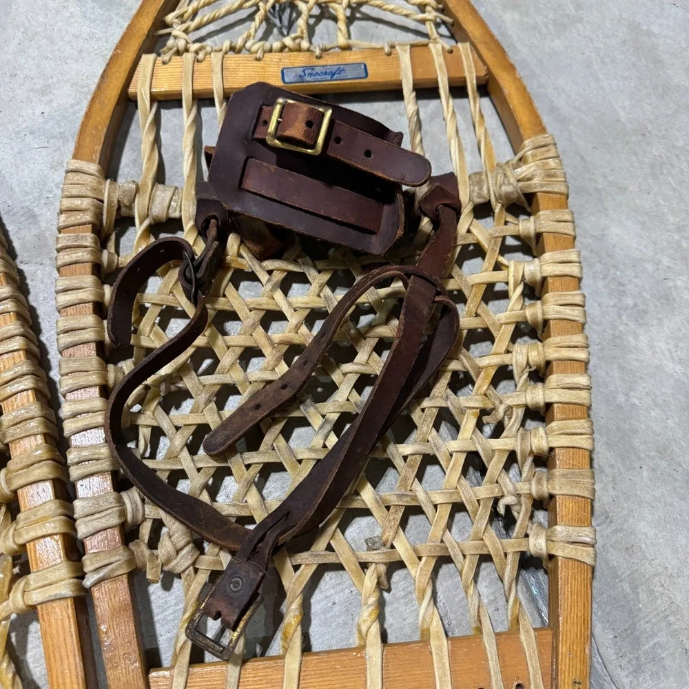 Vintage Pair Snowshoes By Snocraft Norway Maine USA 13x33 Leather w/ Bindings‎